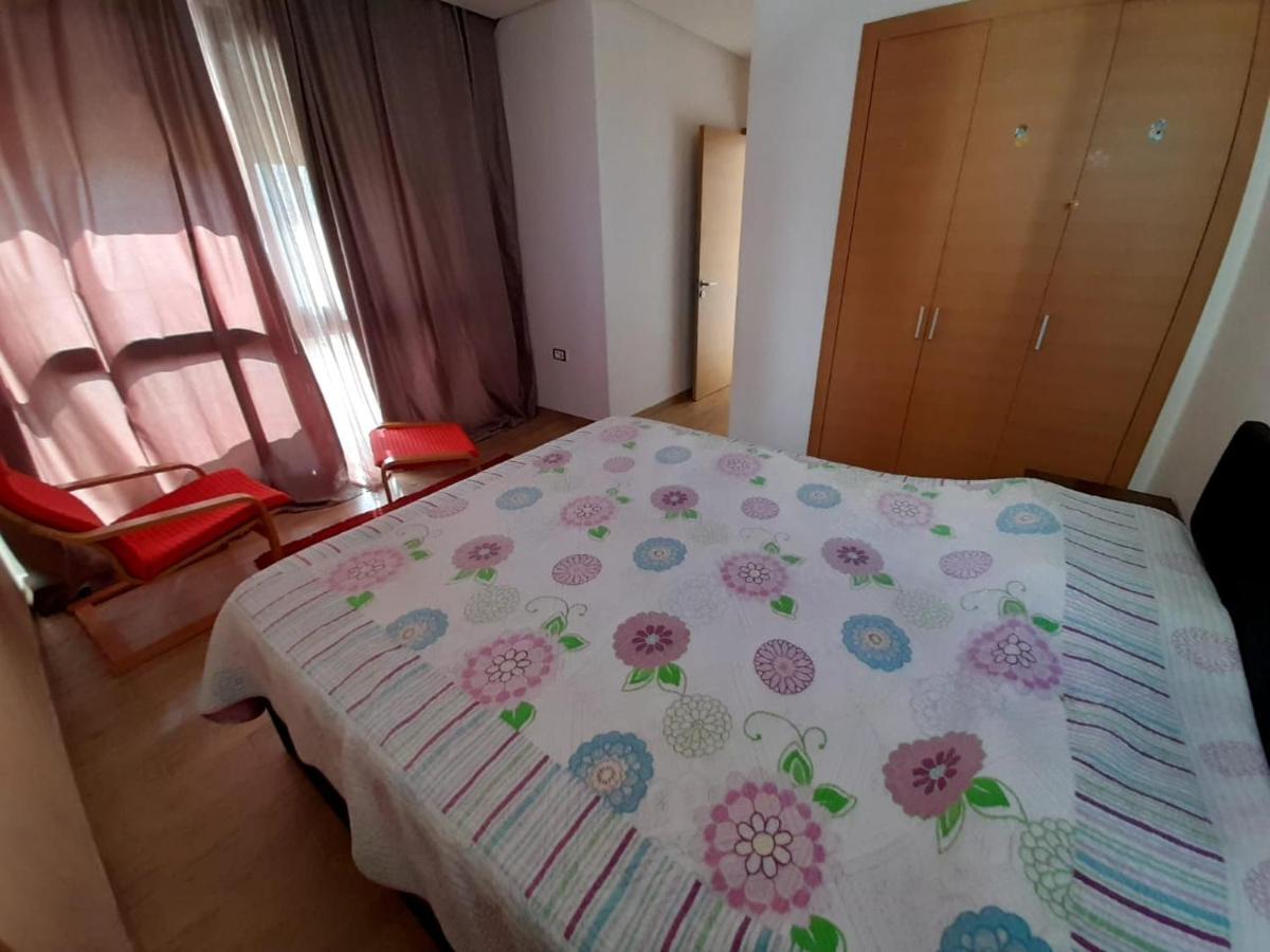 Vus Sur Mer Et Piscine Salé Екстериор снимка